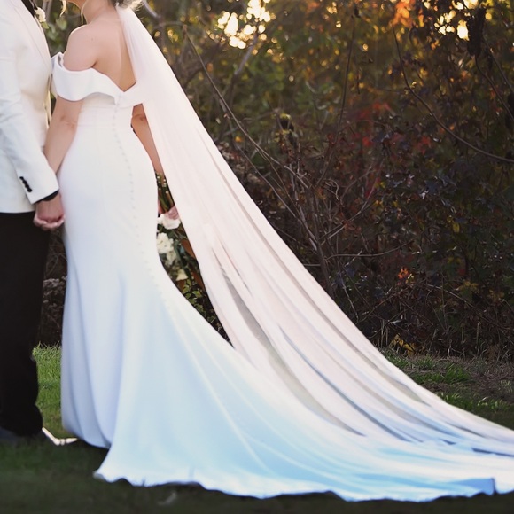 Allure Bridal 9763 - Picture 2 of 12